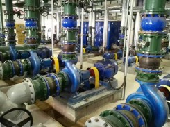 清水(shui)離心泵使用現(xian)場